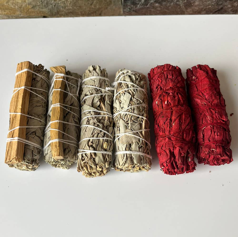 Sage Smudge Sticks Packs: 2x White Sage 2x White Sage and Palo Santo 2x White Sage and Chakra Petals 4"